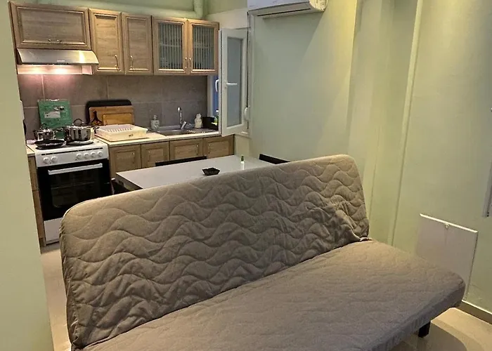 Uptown40 Ground Floor With Easy Free Street Parking Thessaloníki